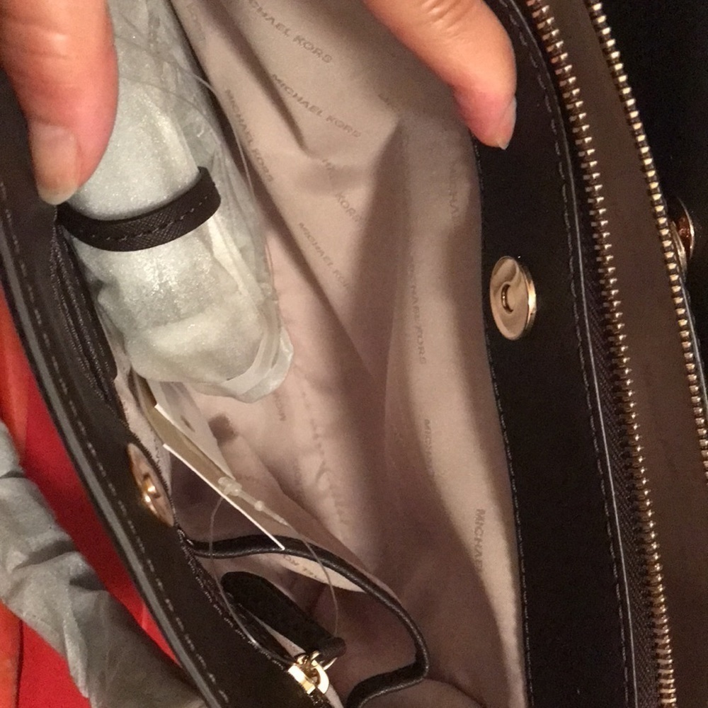 Michael Kors Saffiano Savannah Medium Satchel - Picture 9 of 10
